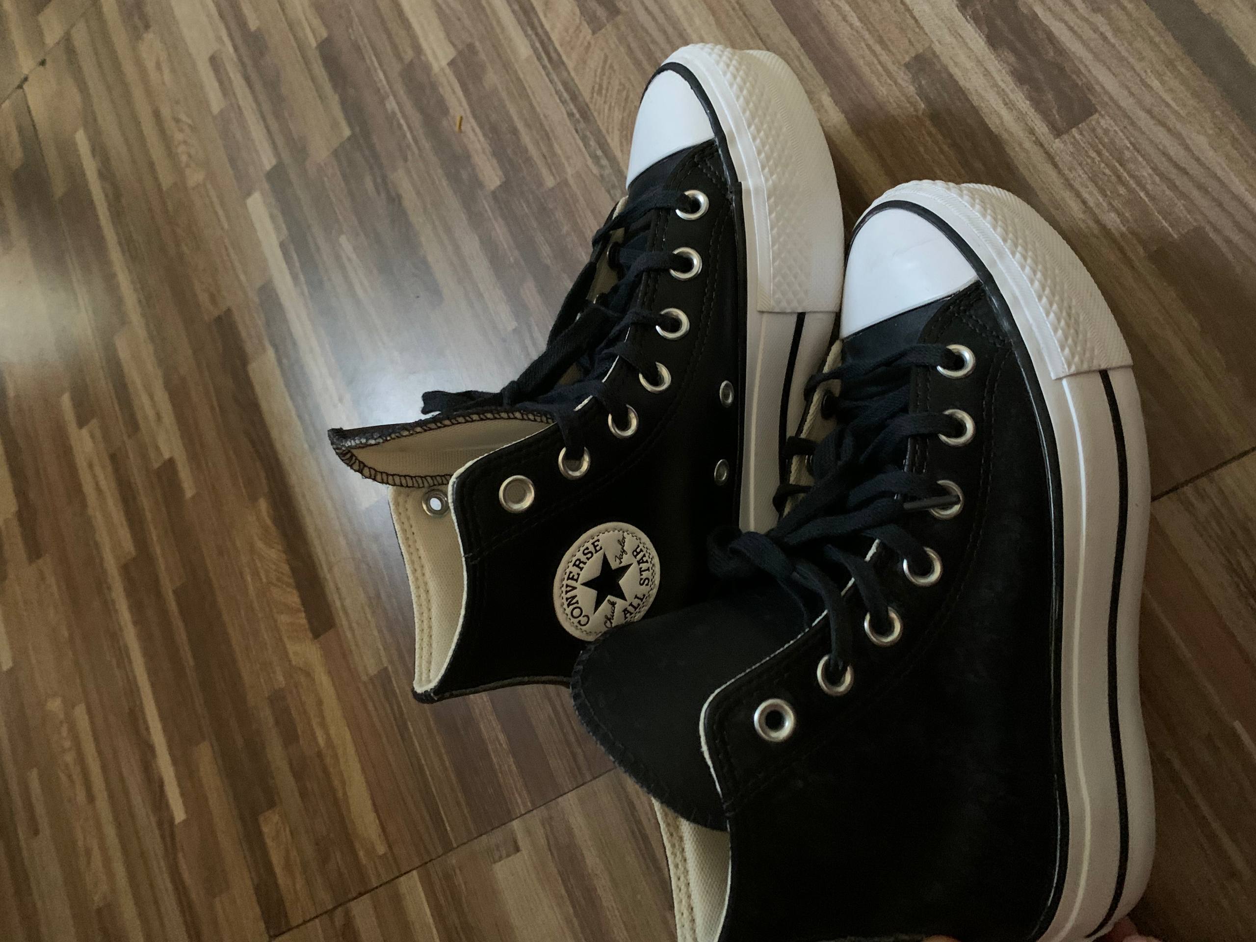 Converse Chuck Taylor Sneakers | Original | Worn Once | Like New | UK 3 — pre-loved Footwear on Slayyitt