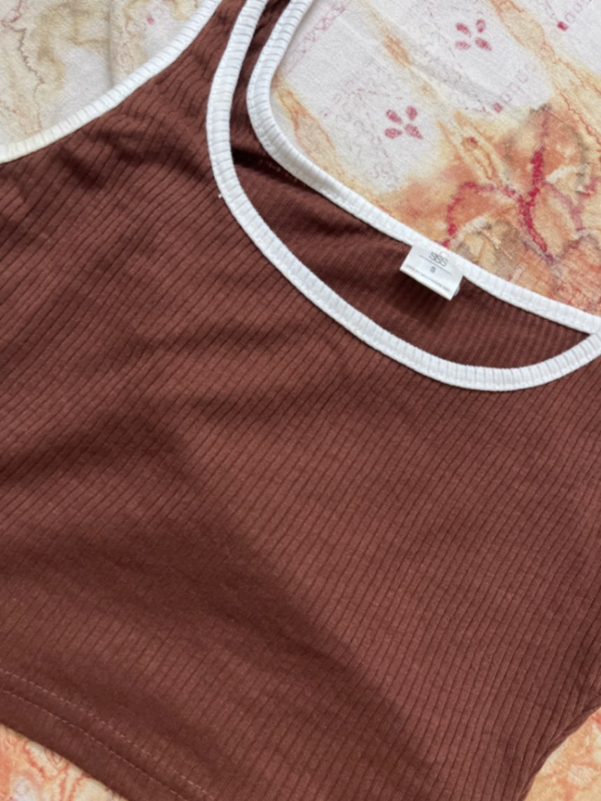Solid brown tank top — pre-loved Tops on Slayyitt