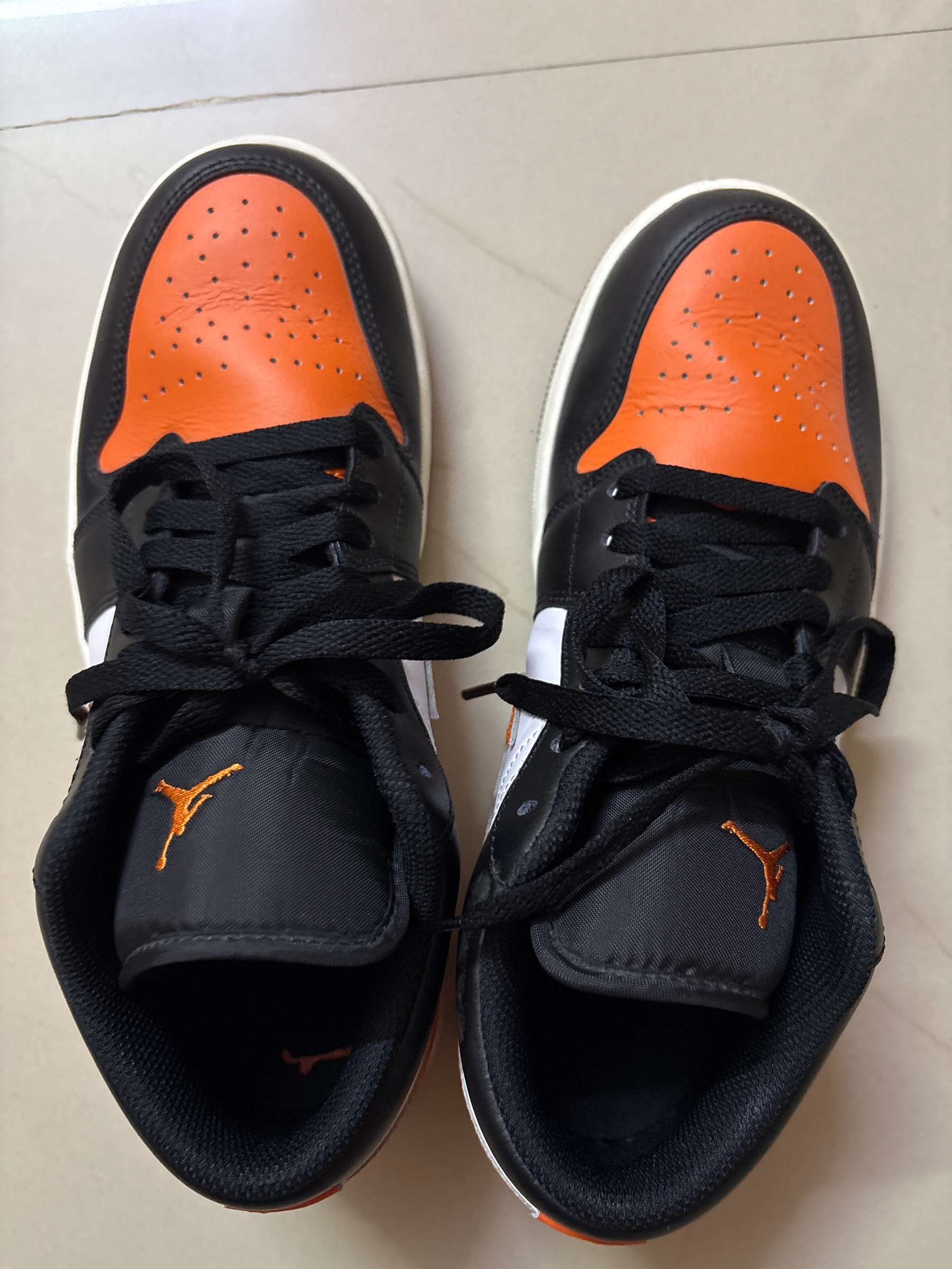 Nike air jordans — pre-loved Footwear on Slayyitt