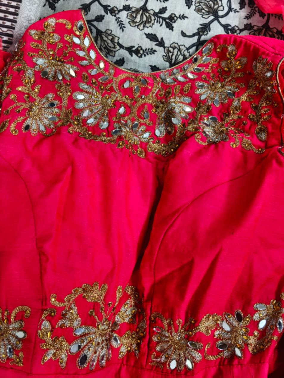 Heavy Anarkali  with cancan — pre-loved Ethnic Wear on Slayyitt