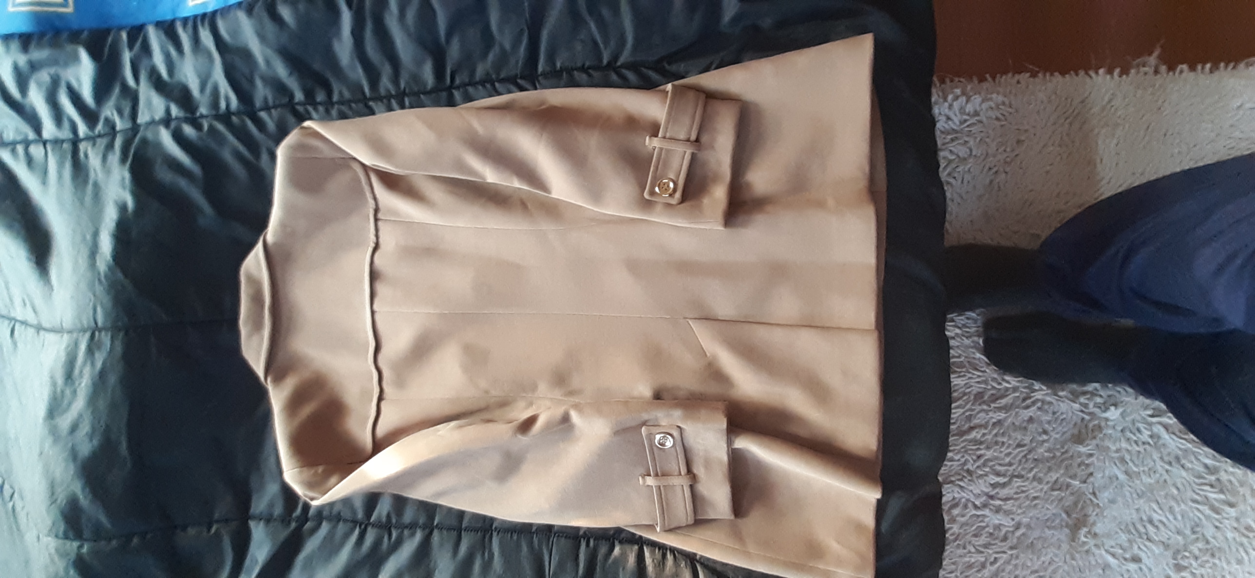 Beige overcoat — pre-loved Dresses & One-Pieces on Slayyitt
