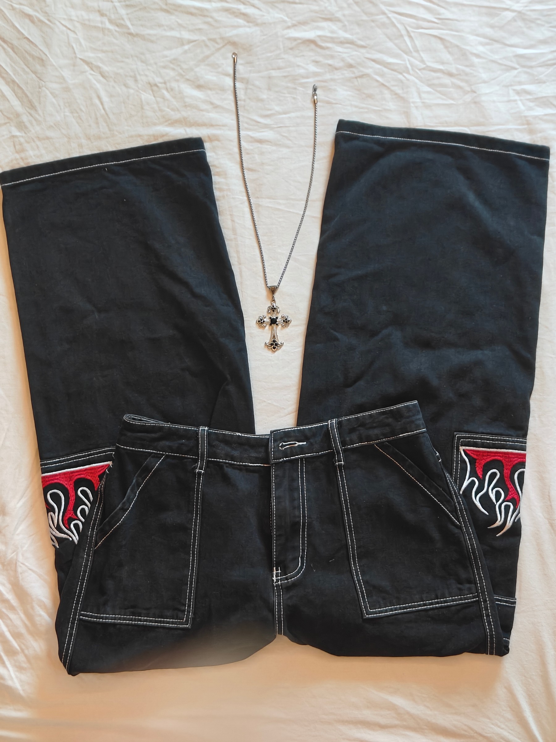 ❤️‍🔥urbanic black wide-leg cargo pants with red flame embroidery. — pre-loved Bottoms on Slayyitt