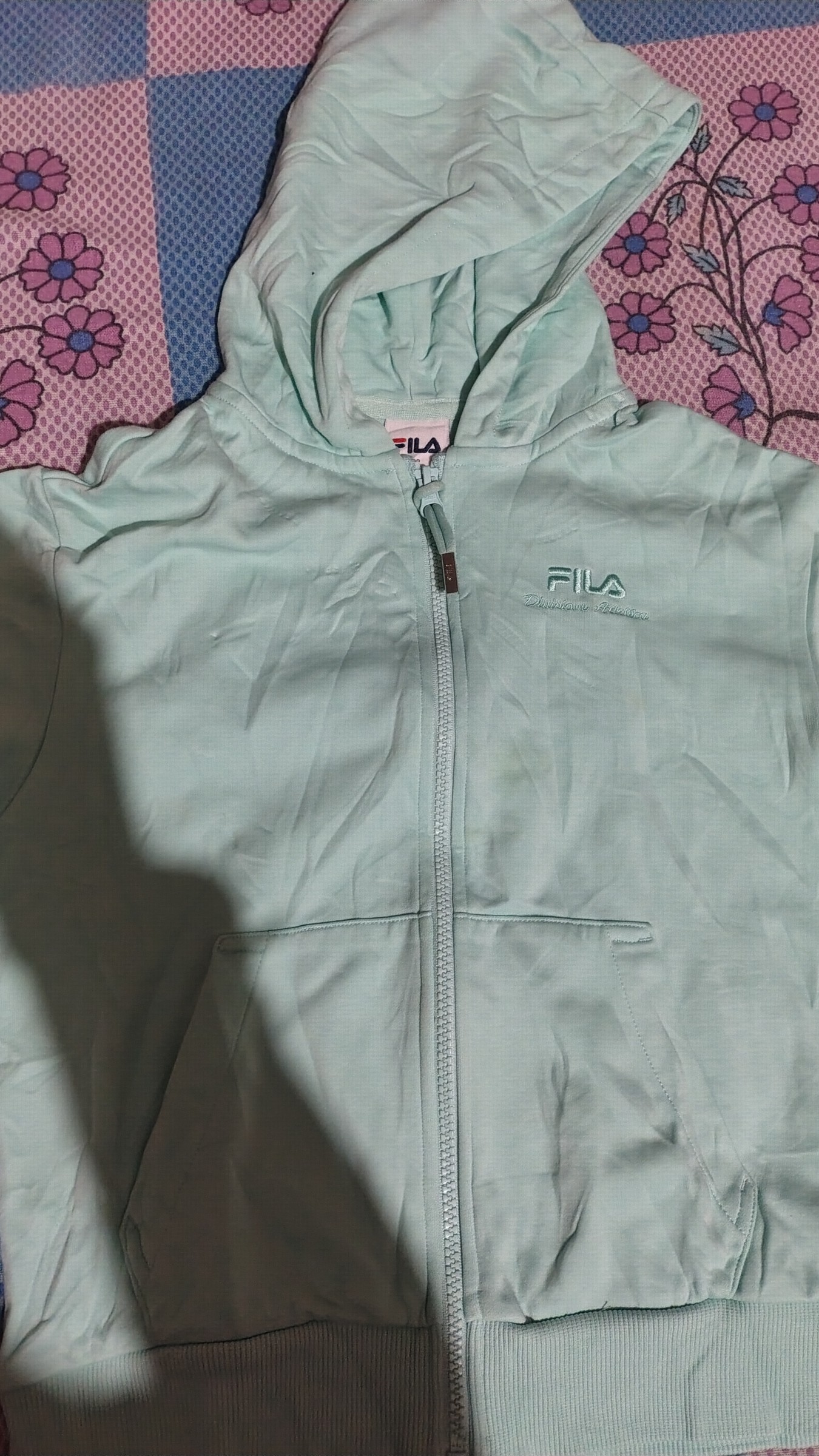 Sky blue fila ziper jacket size 10 year boys — pre-loved Outerwear on Slayyitt