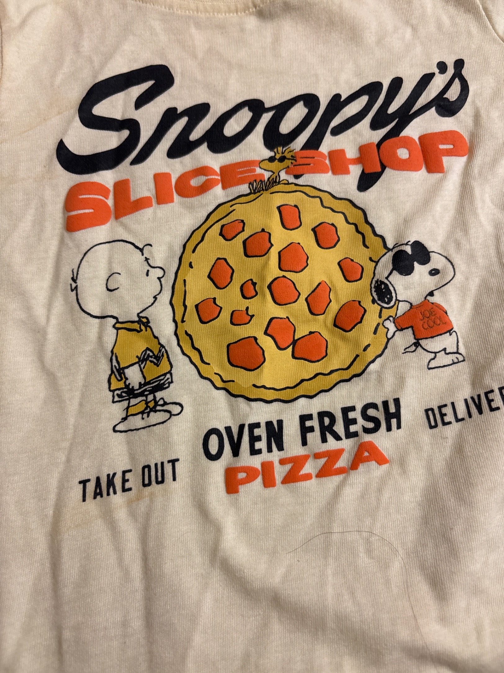 Snoopy Slice Shop Graphic T-Shirt | Cream | Women — pre-loved Tops on Slayyitt