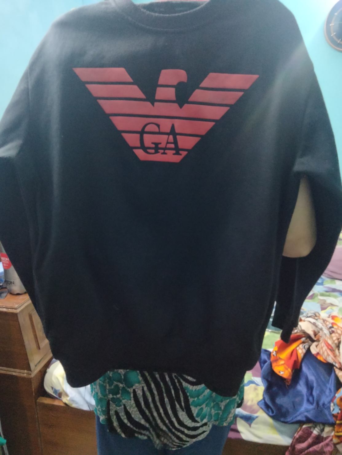 Black sweater — pre-loved Seasonal Categories on Slayyitt