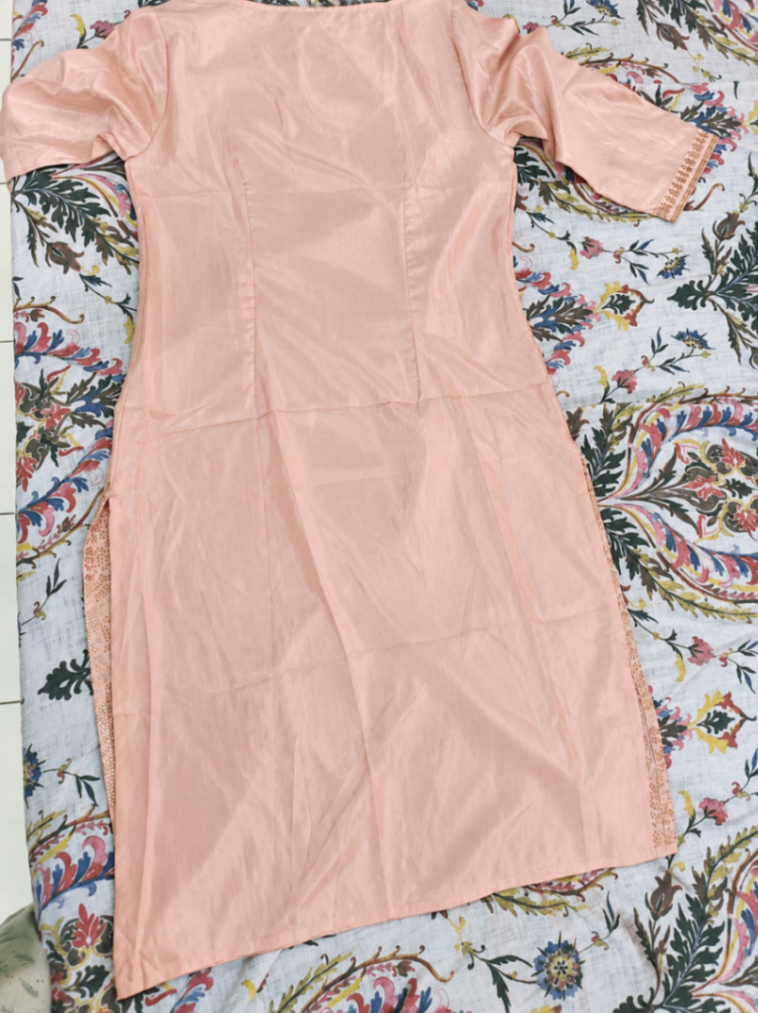 W Women Peach Pink Festive Kurta - Size 8 — pre-loved Ethnic Wear on Slayyitt