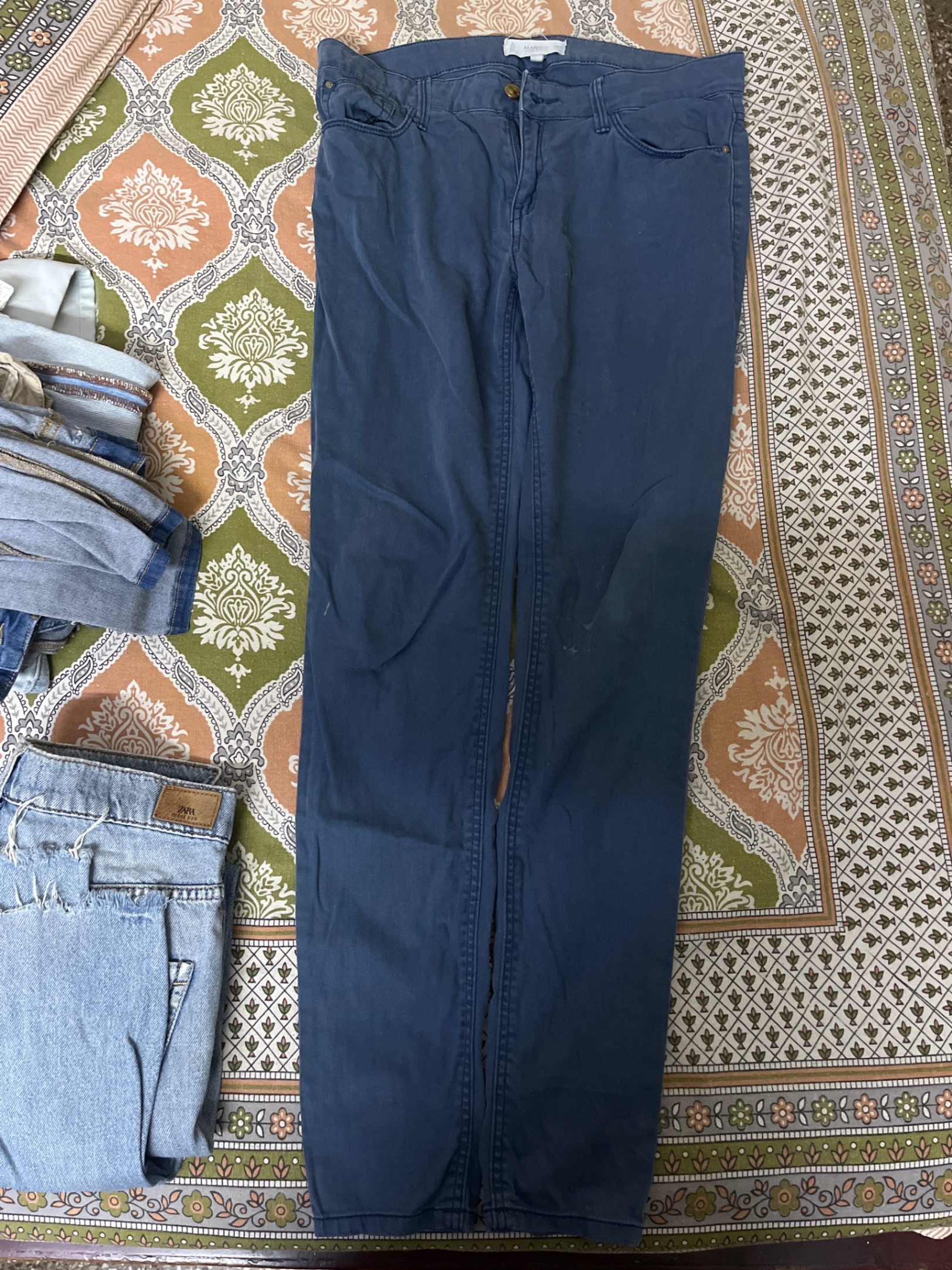 Blue denim-24 waist — pre-loved Bottoms on Slayyitt