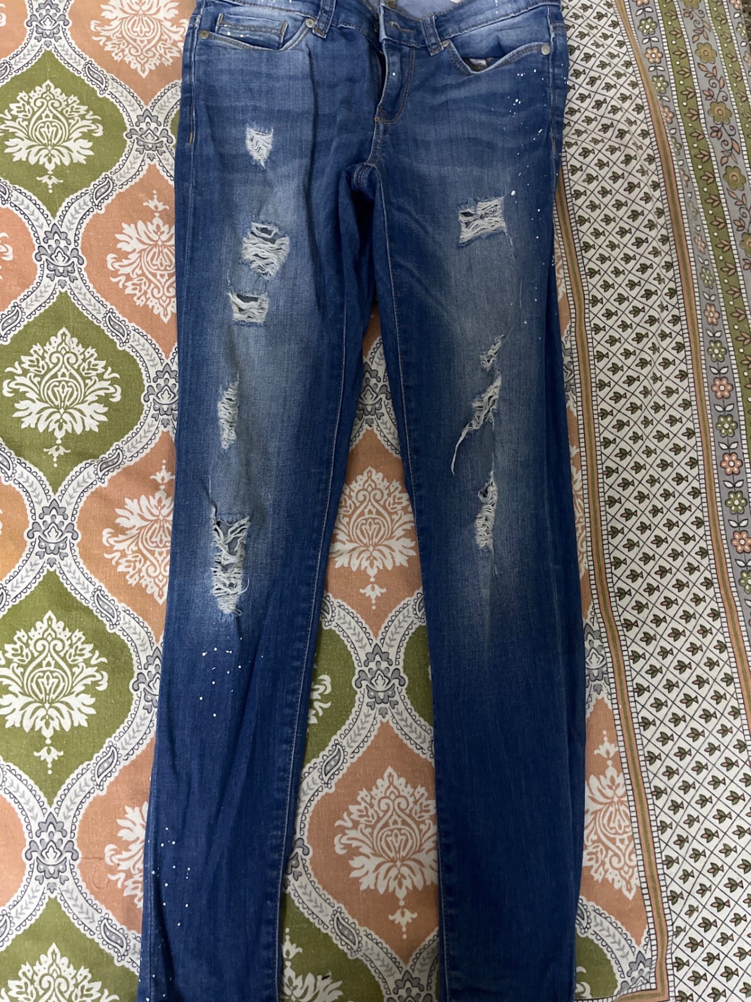 Denim  waist 26 — pre-loved Bottoms on Slayyitt