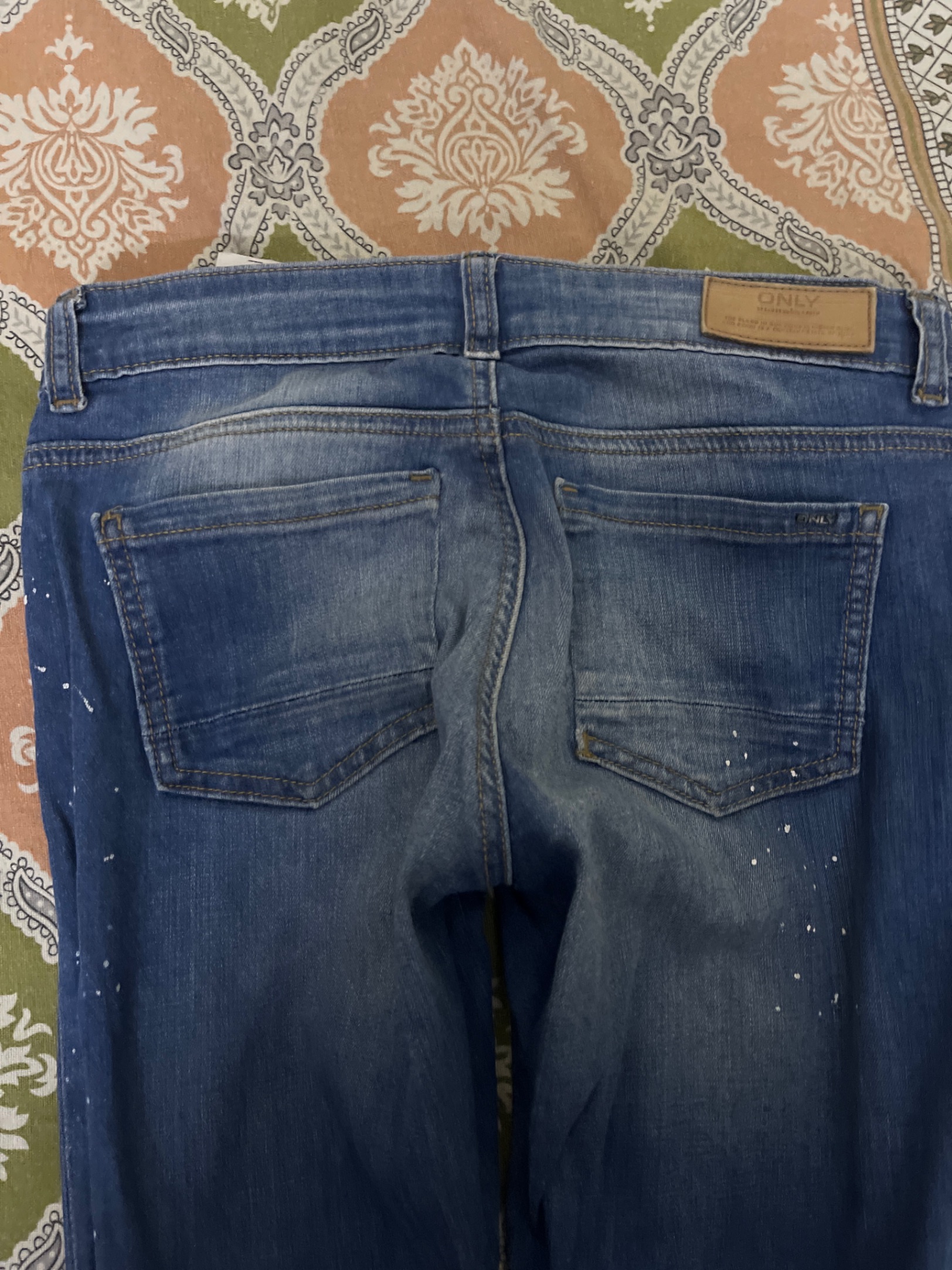 Denim  waist 26 — pre-loved Bottoms on Slayyitt