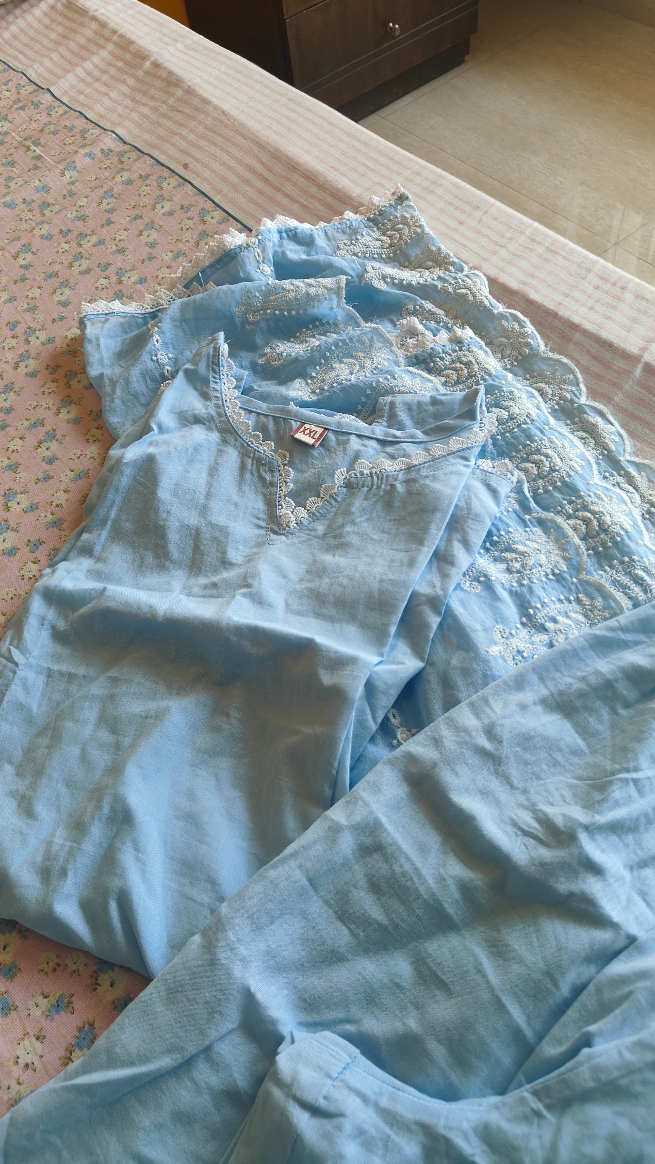 4 piece new chikankari suit set — pre-loved Ethnic Wear on Slayyitt