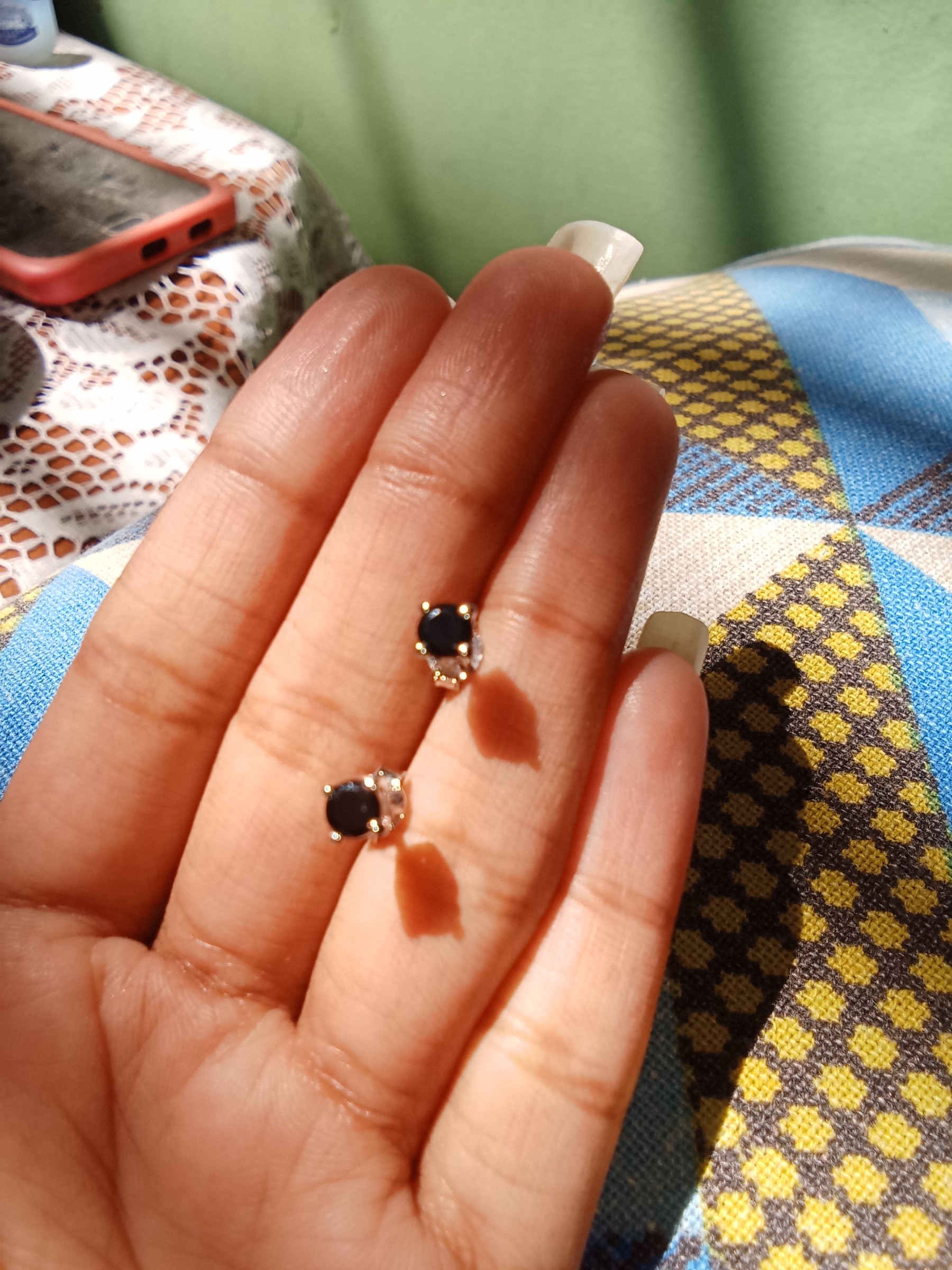 Black Onyx Silver Studs — pre-loved Jewellery on Slayyitt