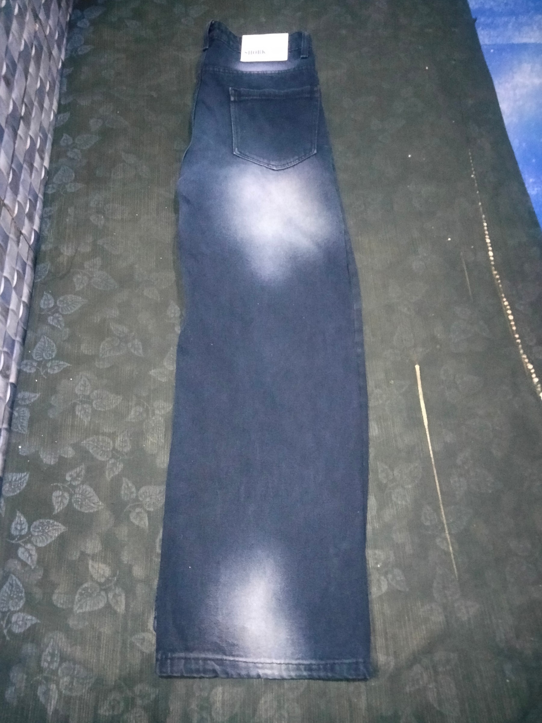 baggy pant — pre-loved Bottoms on Slayyitt
