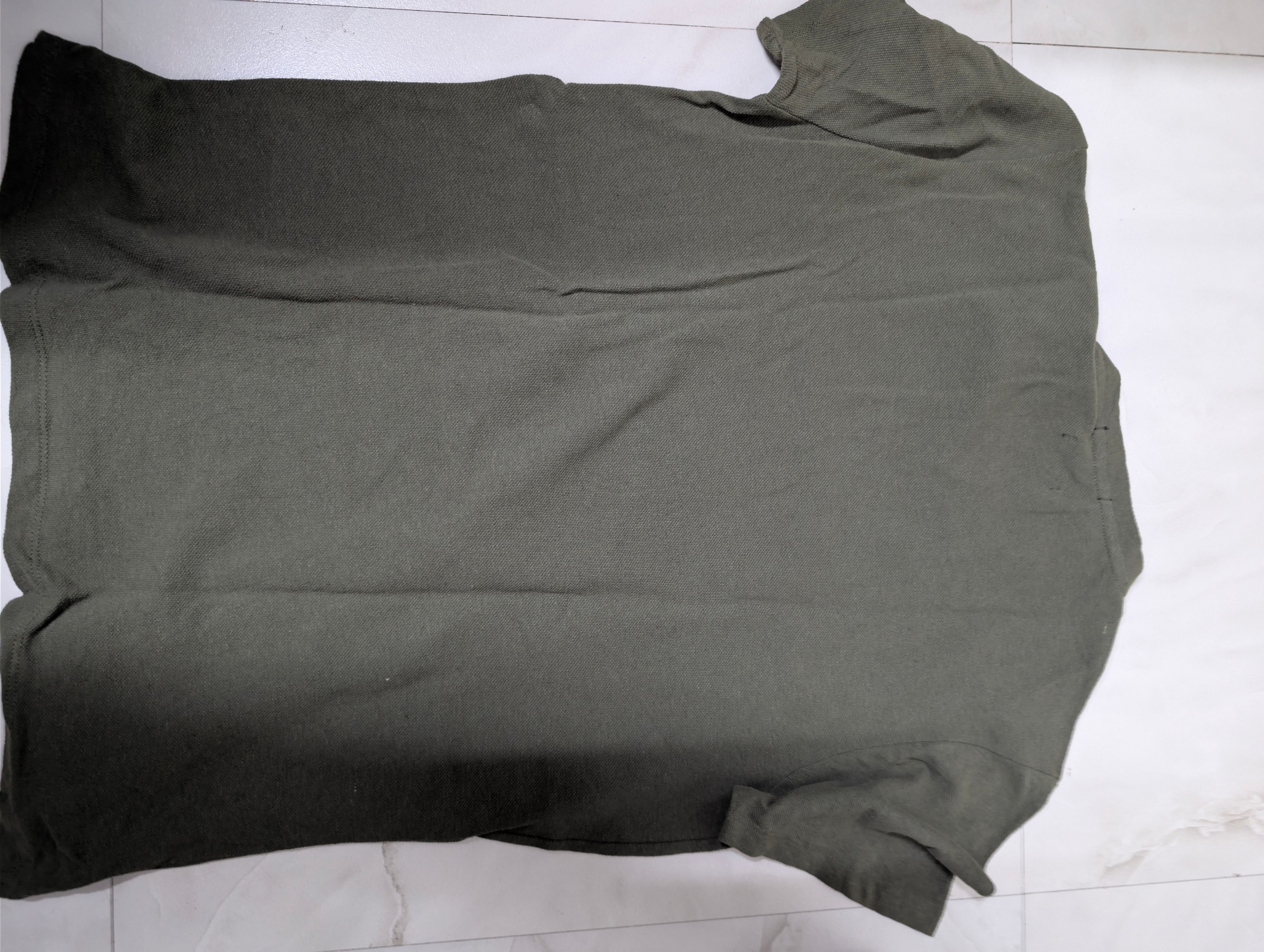 Liu Jo Uomo Tee — pre-loved Tops on Slayyitt