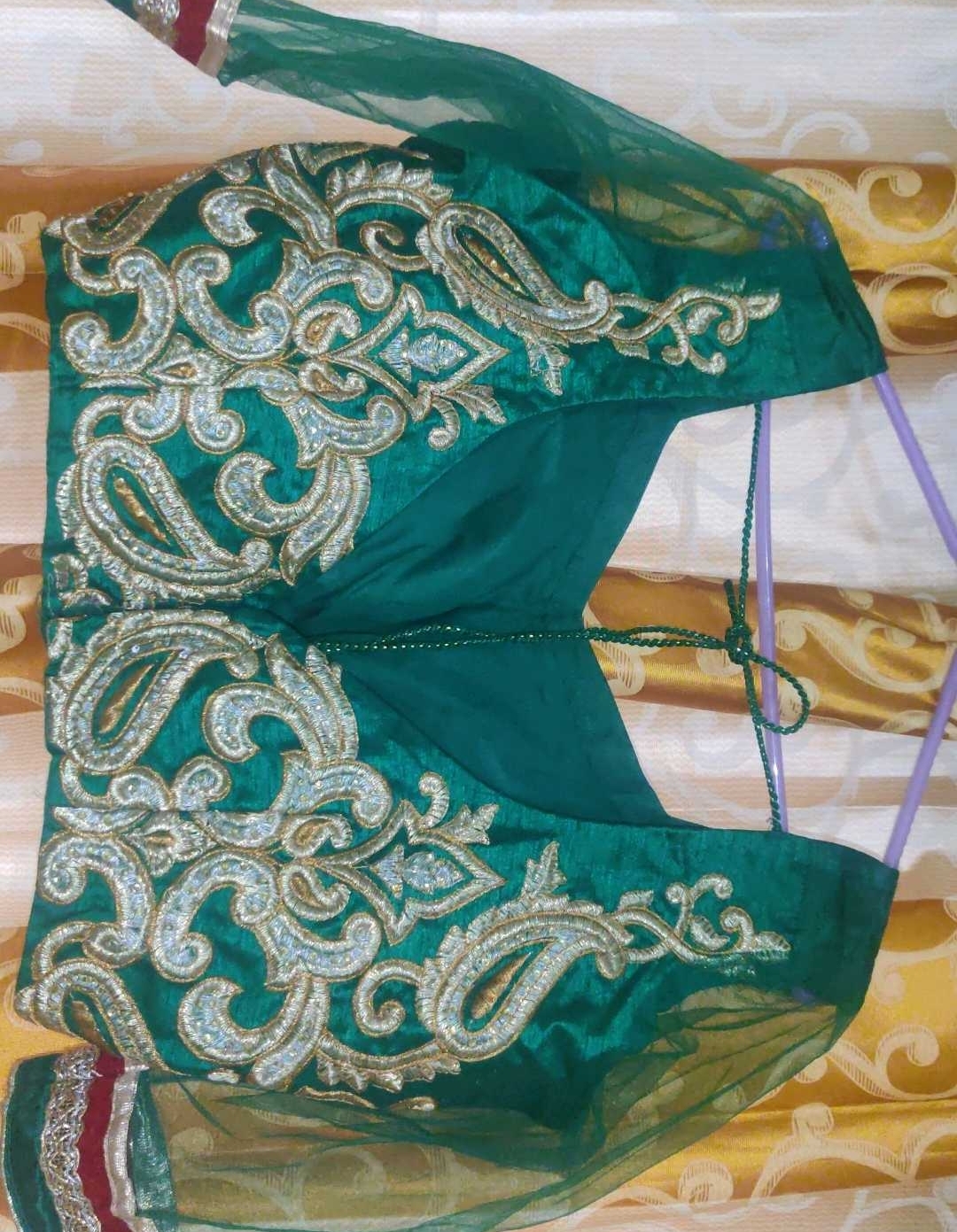 Beautiful heavy Embroidered Lehenga choli — pre-loved Ethnic Wear on Slayyitt
