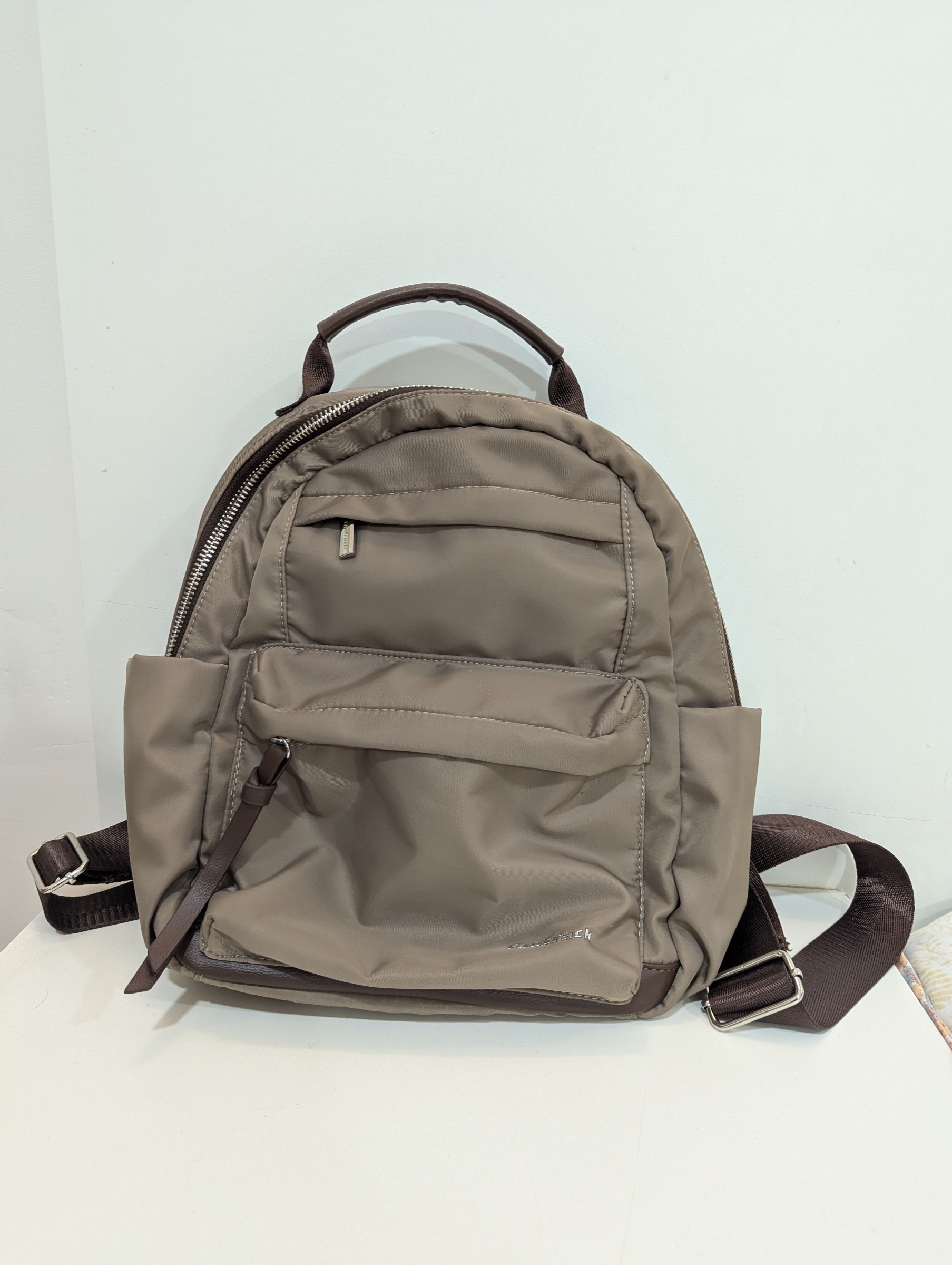 Fast Track Bag Urban Drift Nylon Backpack — pre-loved Accessories on Slayyitt